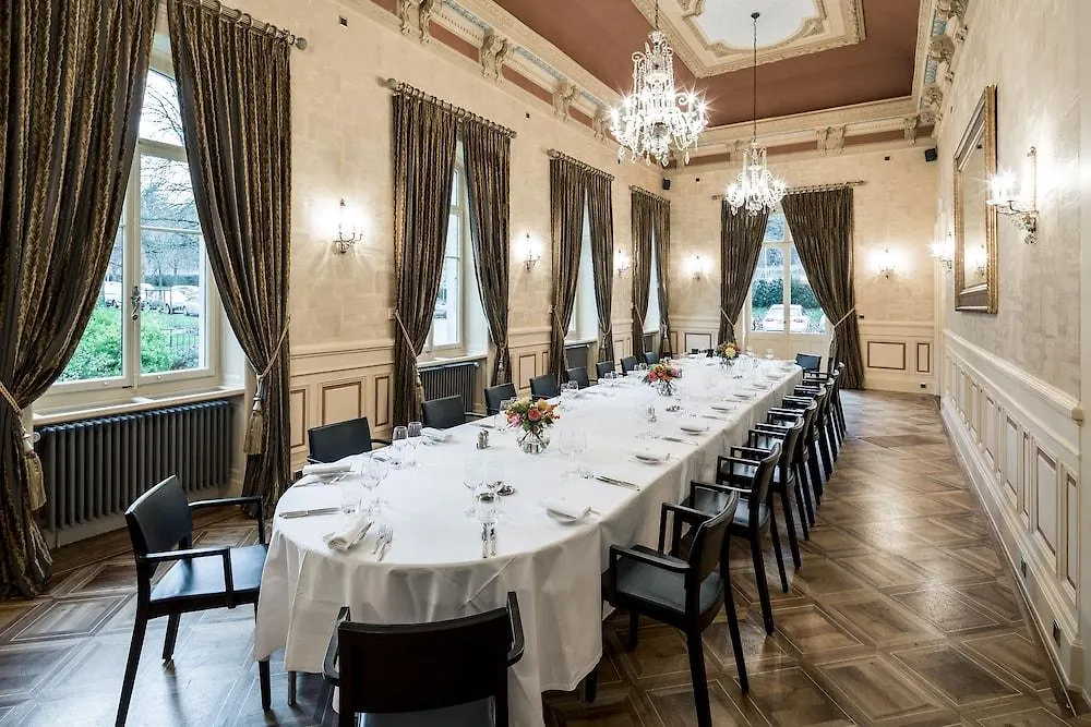 Hotel Residence Parc Des Eaux Vives Geneva 4*,